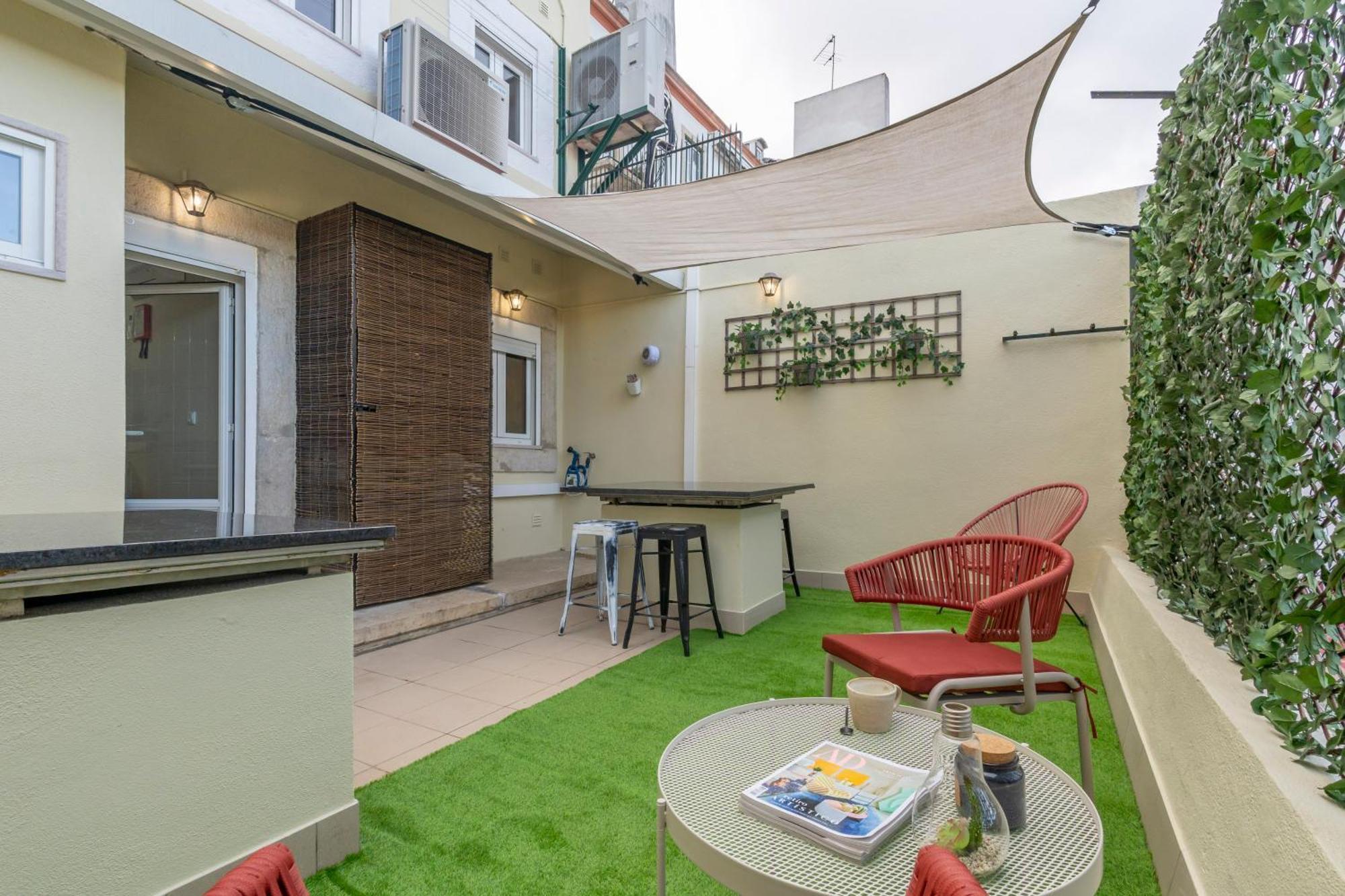 Superb Apartments Overlooking Graca In Lisboa Ngoại thất bức ảnh