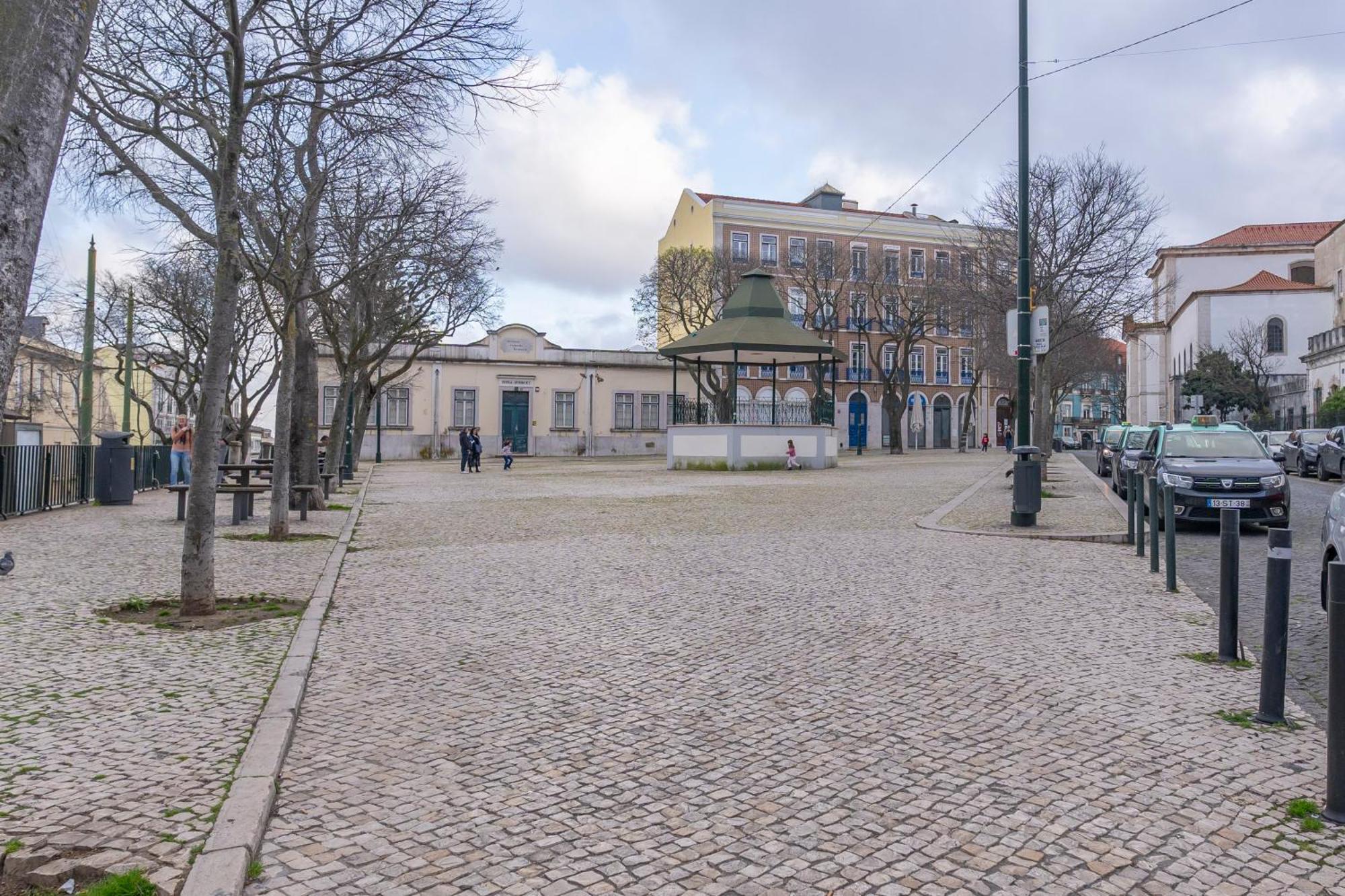 Superb Apartments Overlooking Graca In Lisboa Ngoại thất bức ảnh