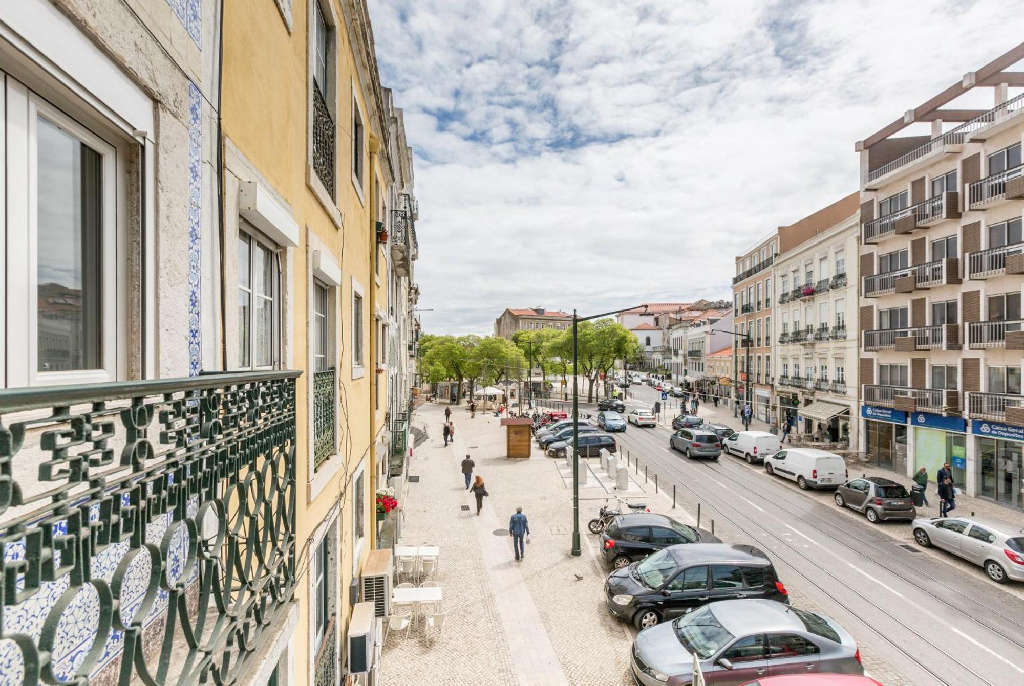 Superb Apartments Overlooking Graca In Lisboa Ngoại thất bức ảnh