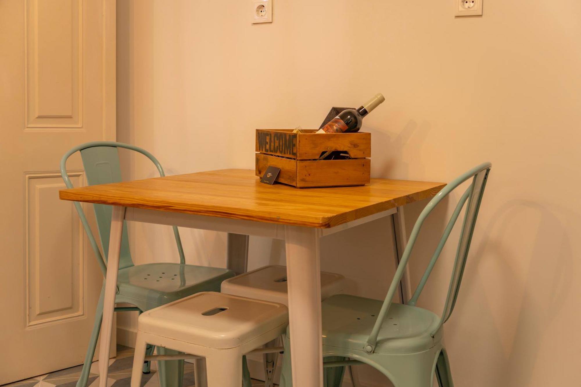Superb Apartments Overlooking Graca In Lisboa Phòng bức ảnh