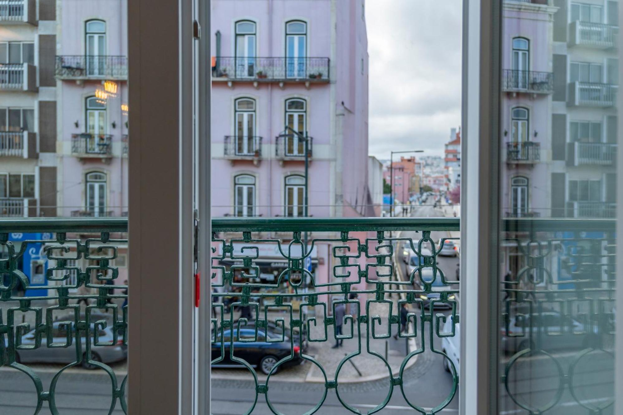 Superb Apartments Overlooking Graca In Lisboa Ngoại thất bức ảnh